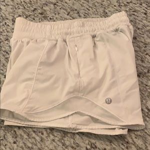 Lululemon Hotty Hot long 4”